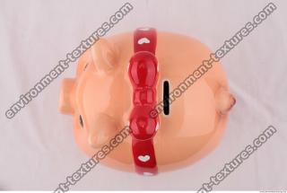 Photo Reference of Interior Decorative Pig Statue 0010